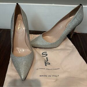 SJP by Sarah Jessica Parker Fawn Glitter Pointy Toe Pumps with dust bag